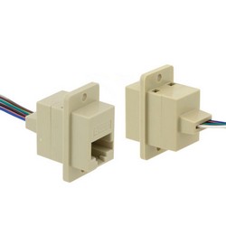 面板安装式水晶头母座，3类，RJ45K（8×8K），带导线，30µ，乳白的图片