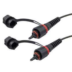 IP68 ODVA 兼容 MPO UPC 公头到 IP68 ODVA 兼容 MPO UPC 公头，24 芯光纤，OM4 5mm LSZH 户外级，10M 光缆组件的图片