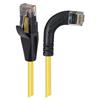 6类直角型RJ45以太网跳线，直通/直角右出线，黄，7英尺（2.1米）的图片